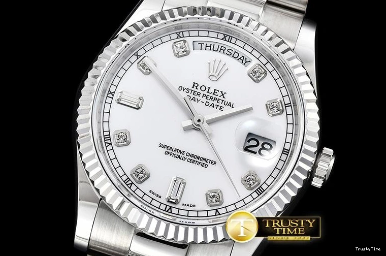 0303 RDD0214D – DayDate 36mm Elegant 683